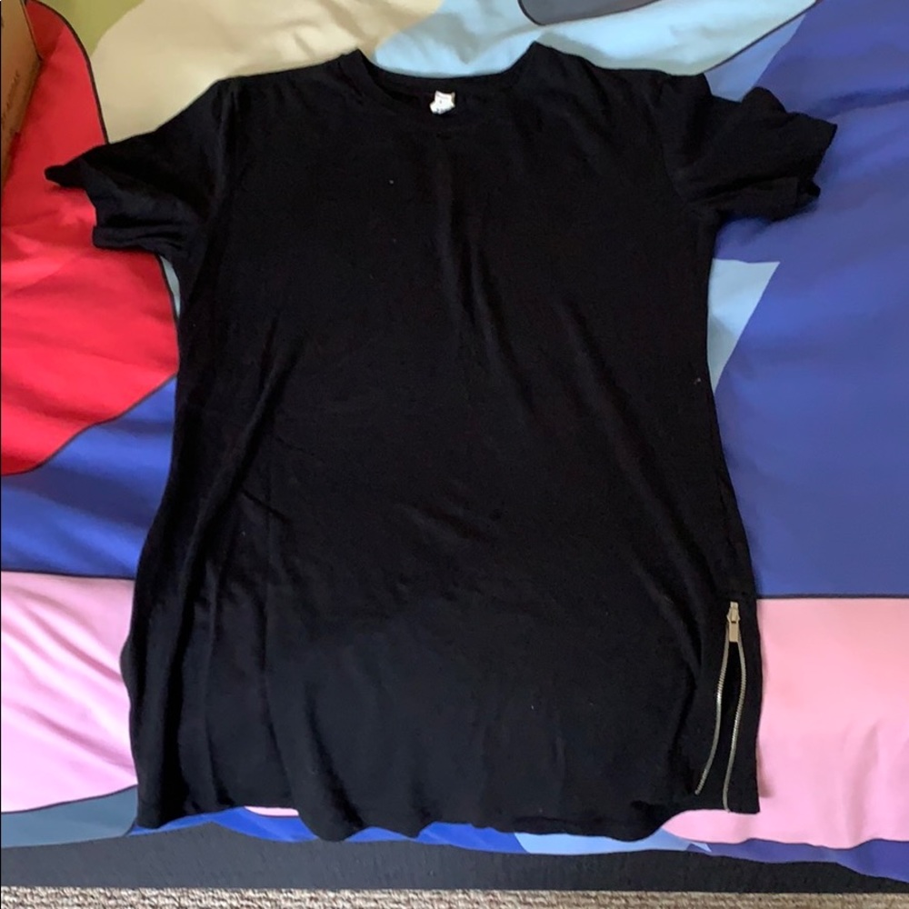 JETBANG Black Long Length Tee w/ Zipper Detail